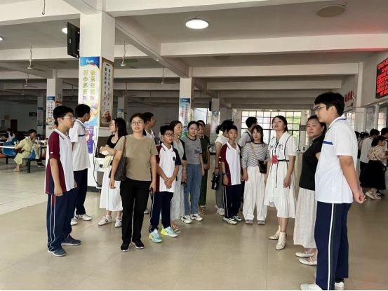 家校同心护“食安”—